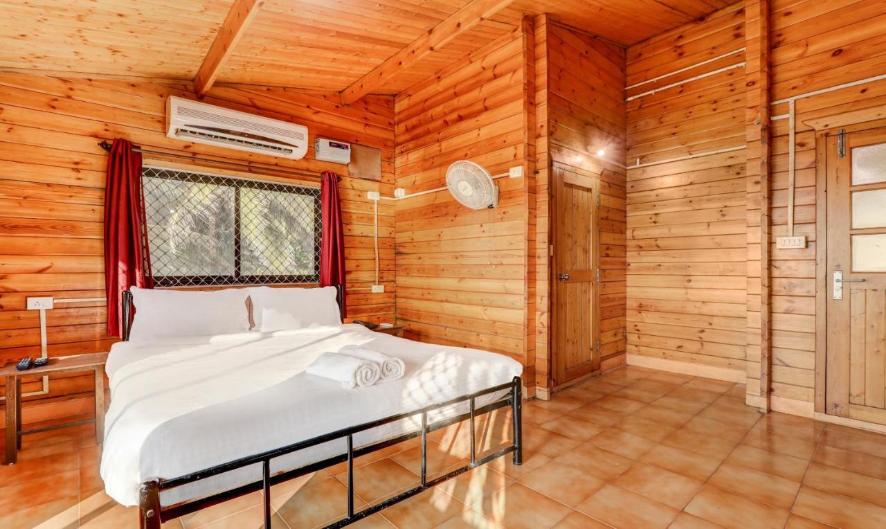 Royal Suites Anjuna Exteriör bild